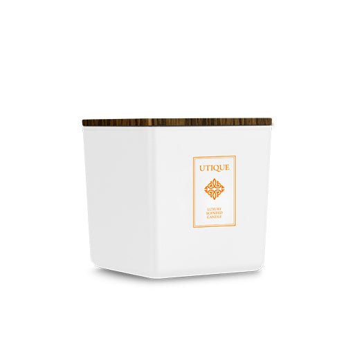 Luxury Scented Candle Liquid Leather 180 g UTIQUE